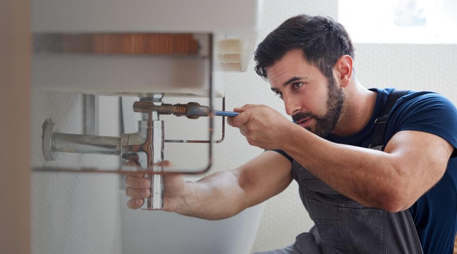 Professional sink repair services in Woodland, MS